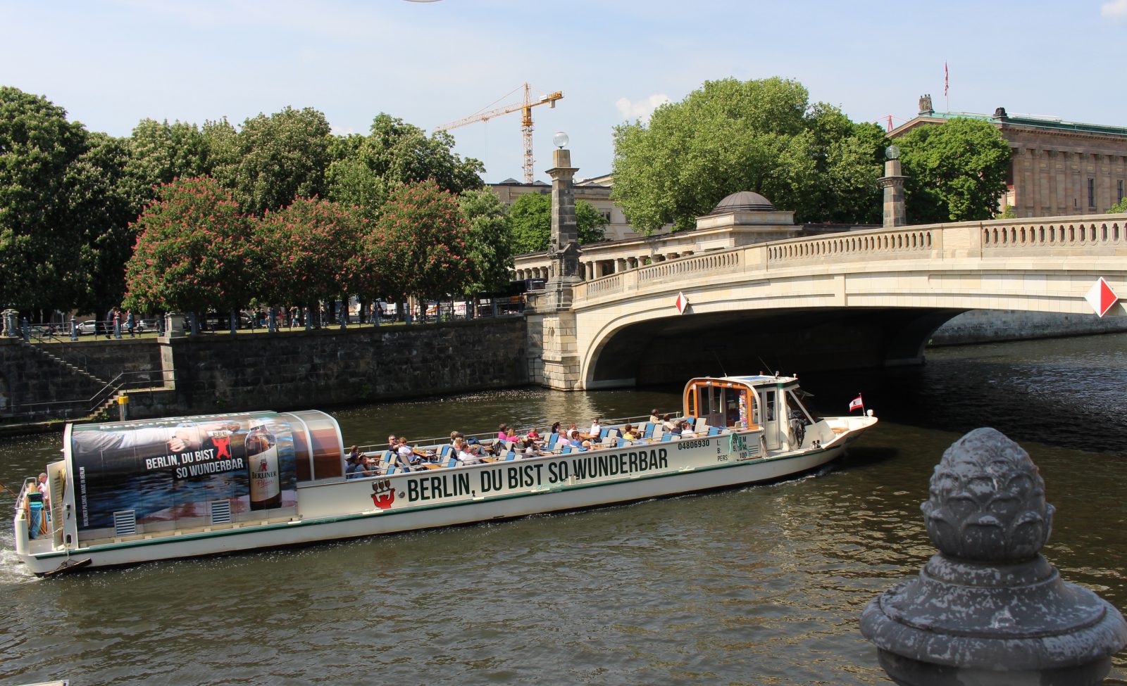 Berlin bateau-mouche sur la Spree