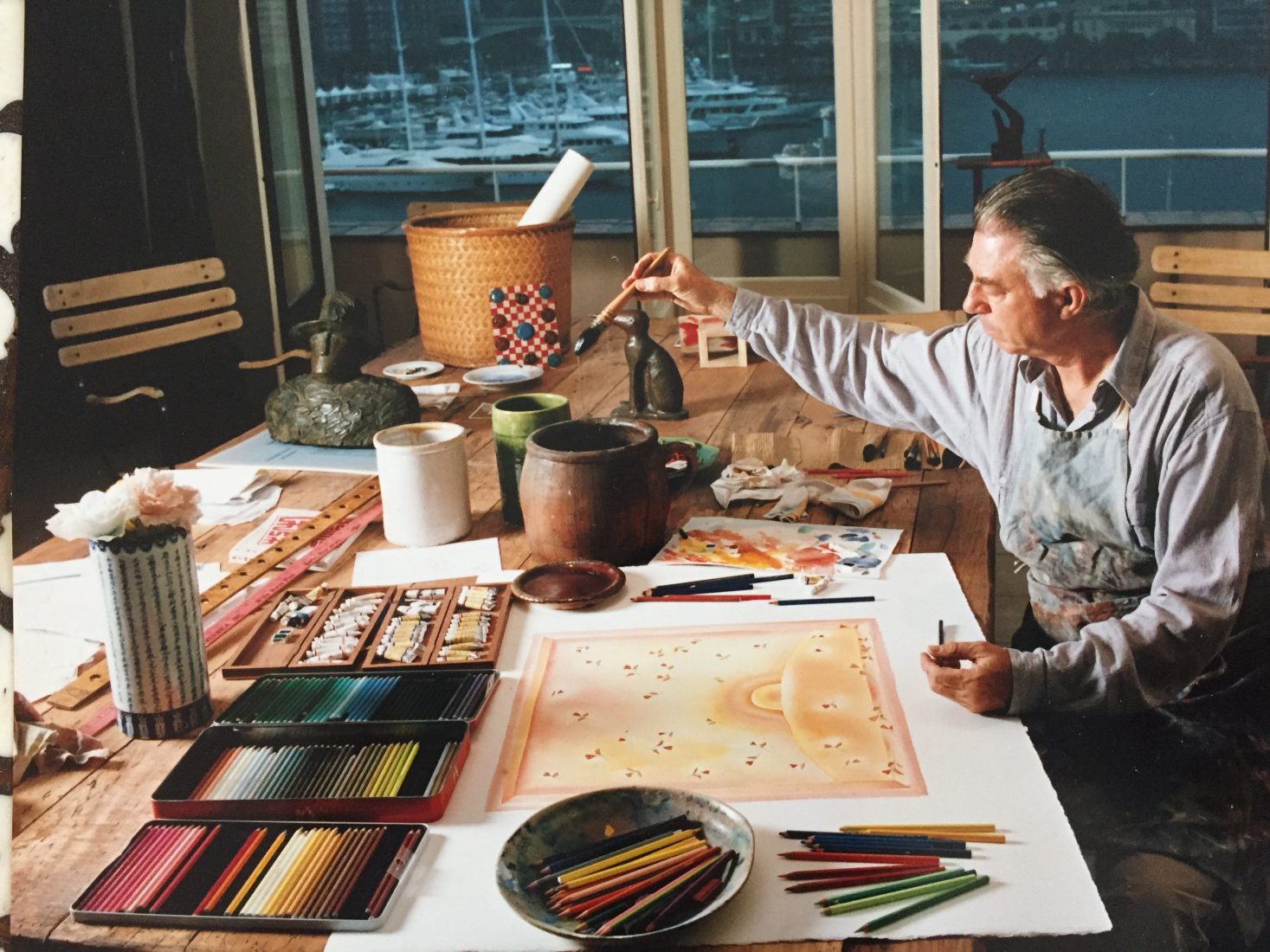 Jean-Michel FOLON à sa table de travail ATELIER Monaco 